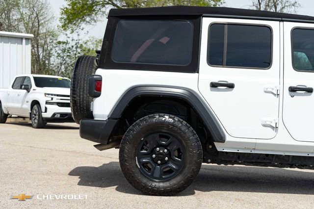Used 2024 Jeep Wrangler Sport image 5