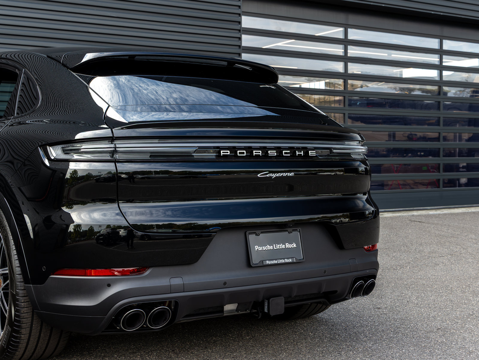 New 2026 Porsche Cayenne Coupe AWD/4WD image 12