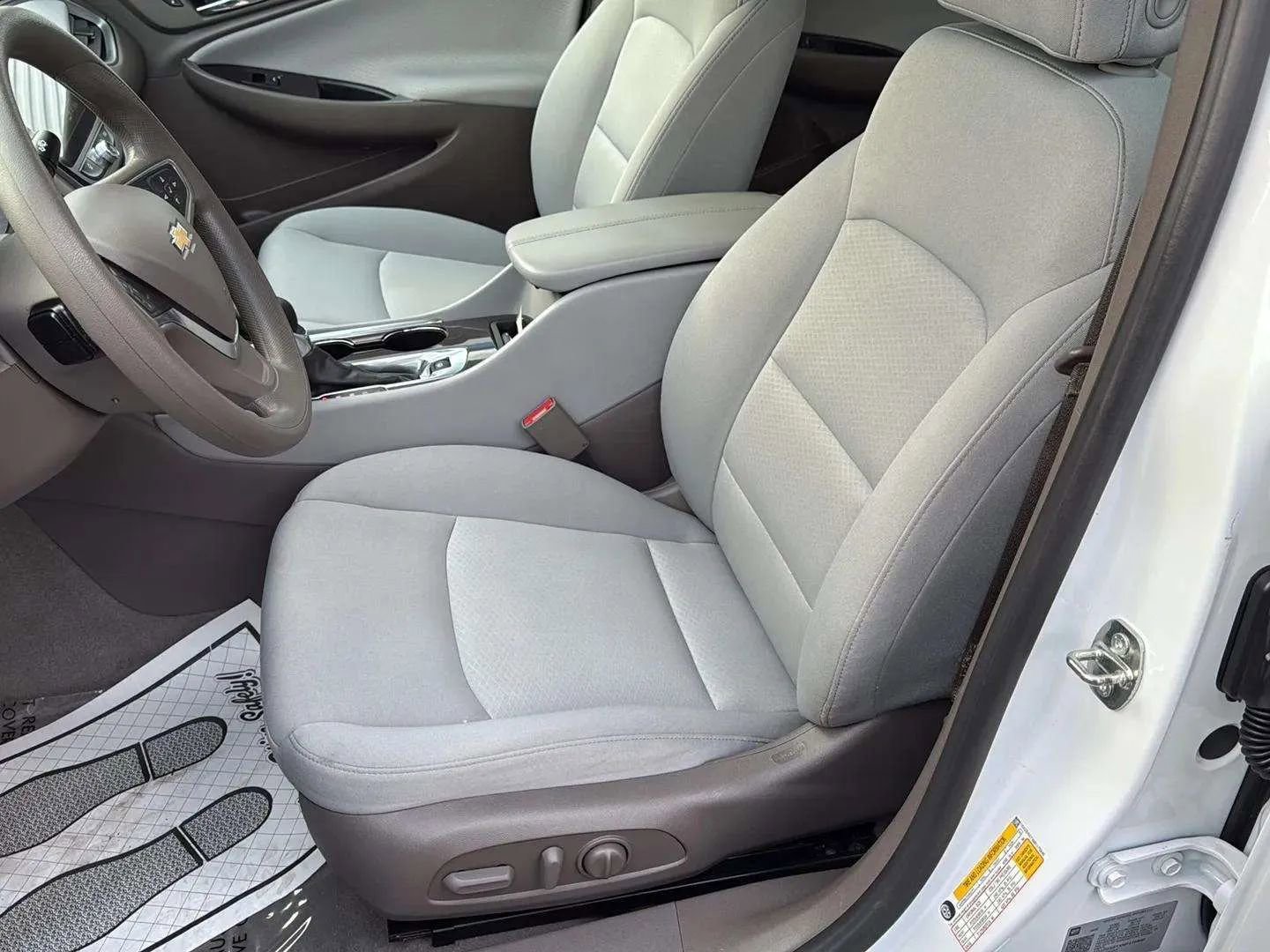 Used 2022 Chevrolet Malibu LT image 22