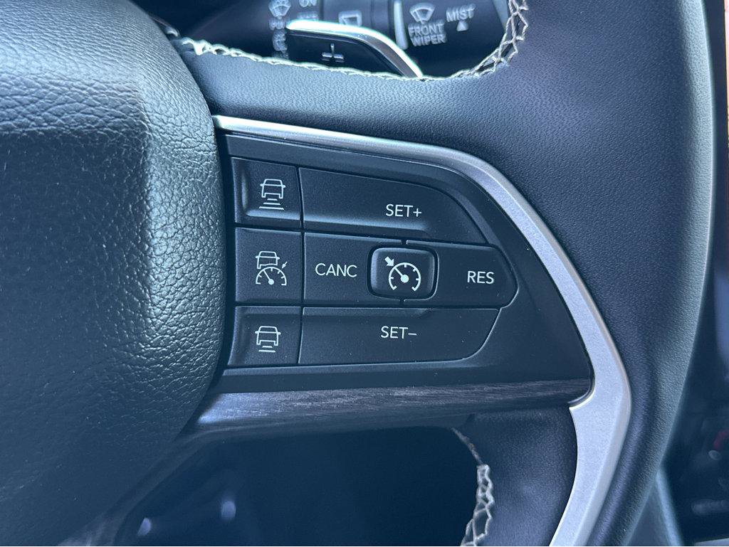 Used 2023 Jeep Grand Cherokee 4WD 4xe image 23