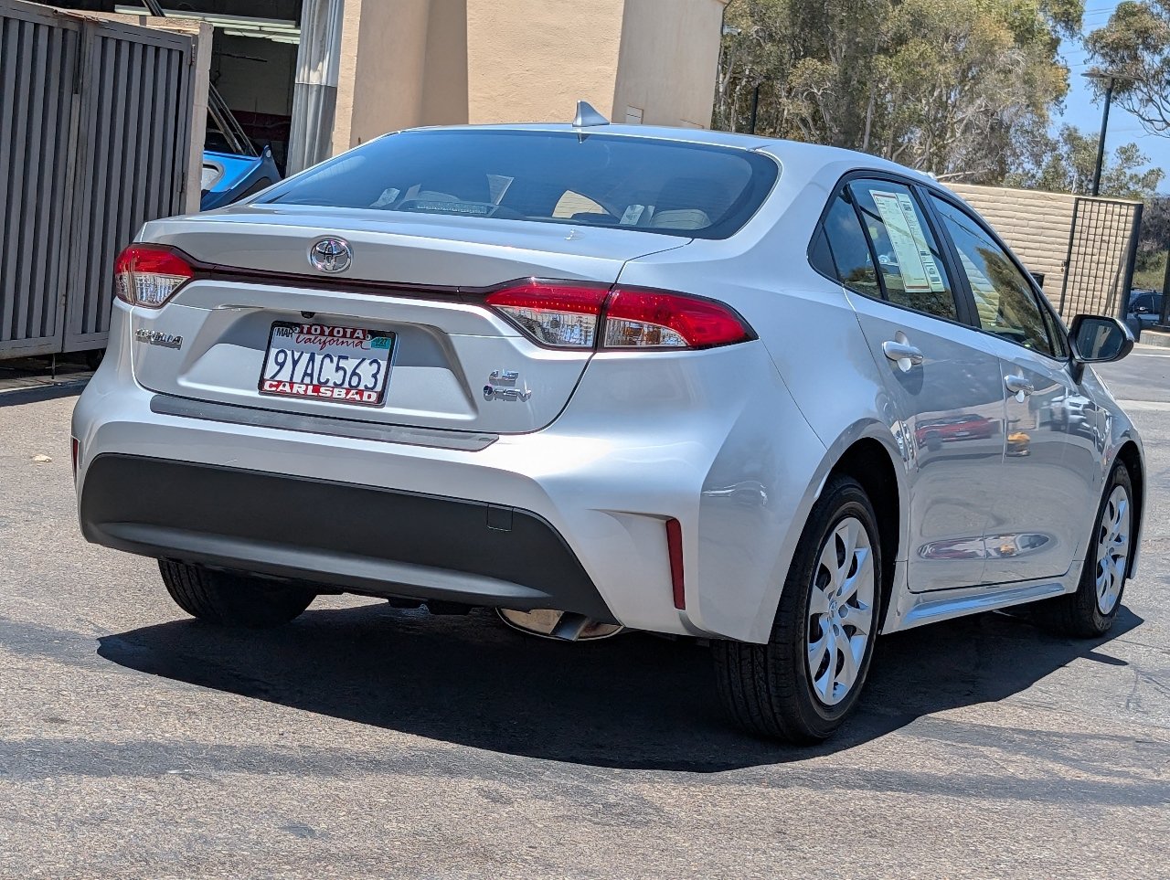 Used 2026 Toyota Corolla LE w/ Carpet Mat Package (TMS) FWD image 13