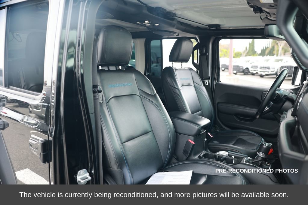 Used 2022 Jeep Wrangler Unlimited Rubicon 4xe w/ Cold Weather Group image 15