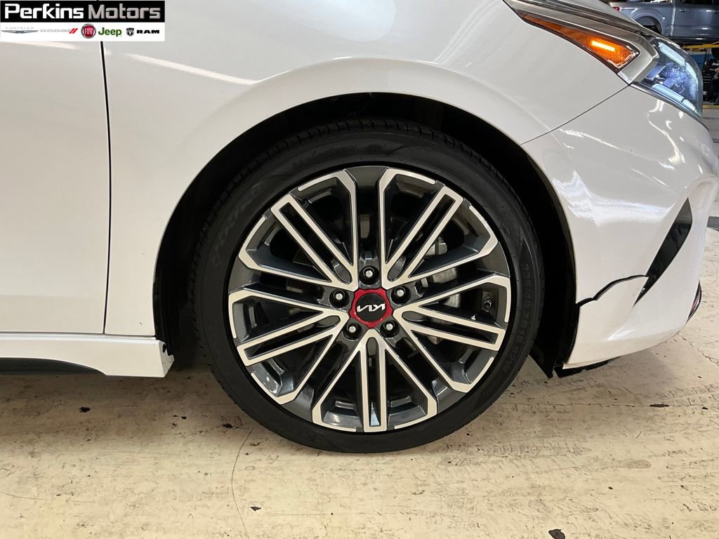 Used 2022 Kia Forte GT w/ GT2 Package image 13