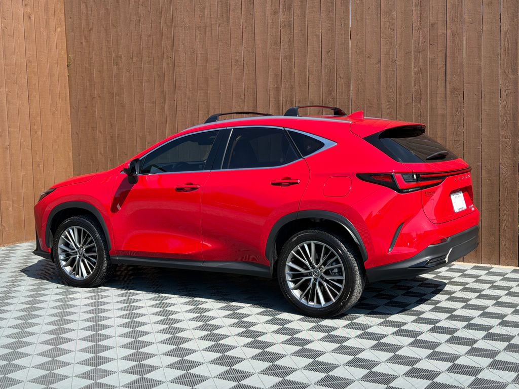 Used 2025 Lexus NX 350h AWD w/ Accessory Package (2T) image 16