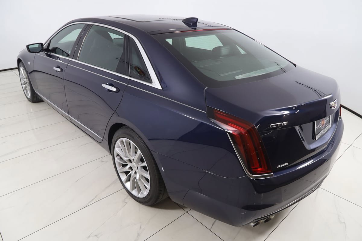 Used 2018 Cadillac CT6 3.6 AWD image 25