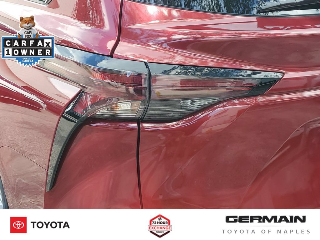 Used 2023 Toyota Sienna LE FWD image 17