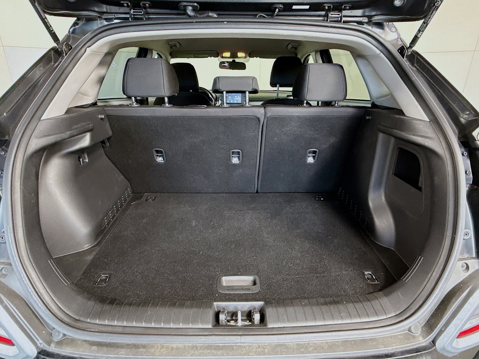 Used 2018 Hyundai Kona SEL image 35