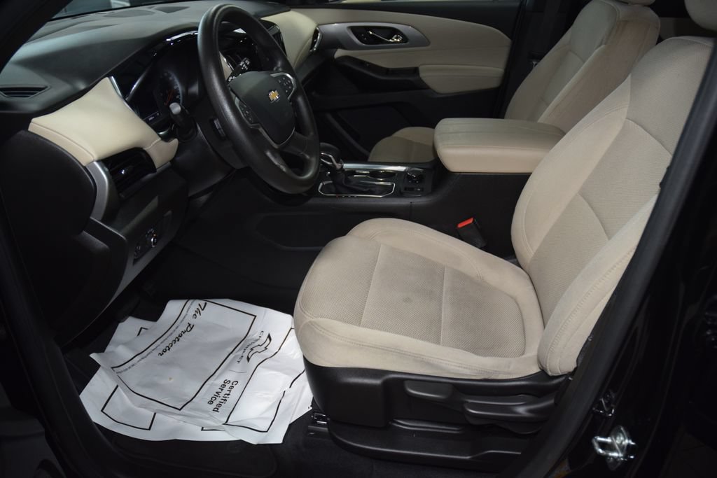 Used 2023 Chevrolet Traverse LS w/ Safety Package FWD image 37