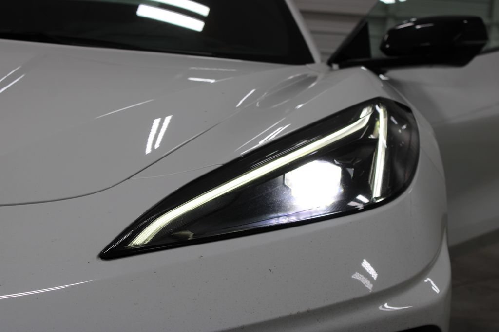 Used 2023 Chevrolet Corvette Stingray Preferred Conv w/ Z51 Performance Package RWD image 16