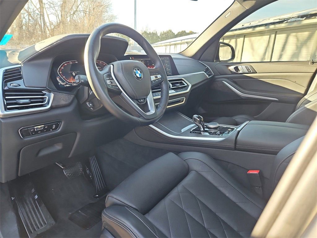 Used 2023 BMW X5 xDrive40i w/ Premium Package image 4