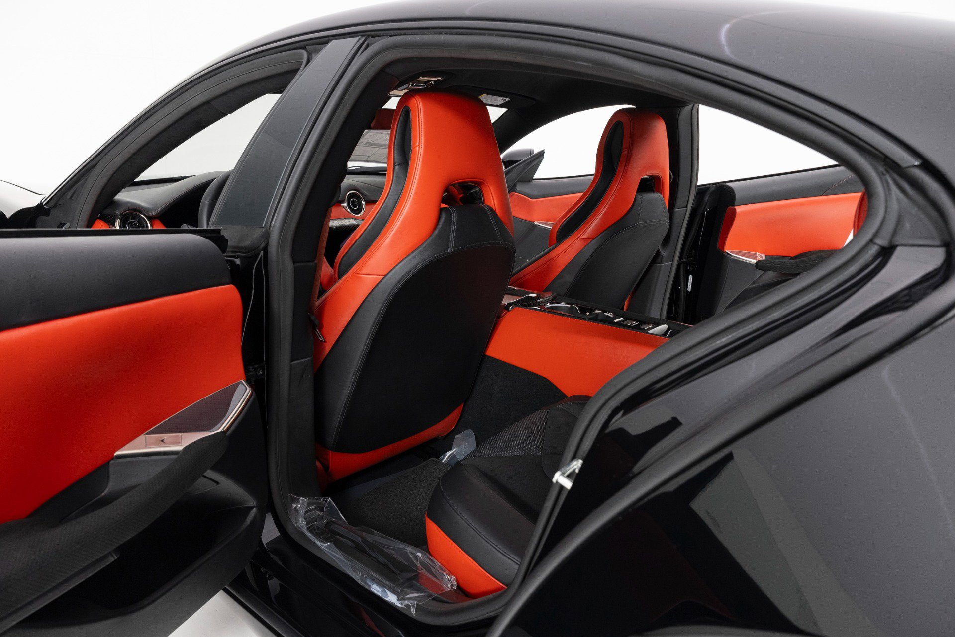 Used 2025 Karma Revero Luxury image 32