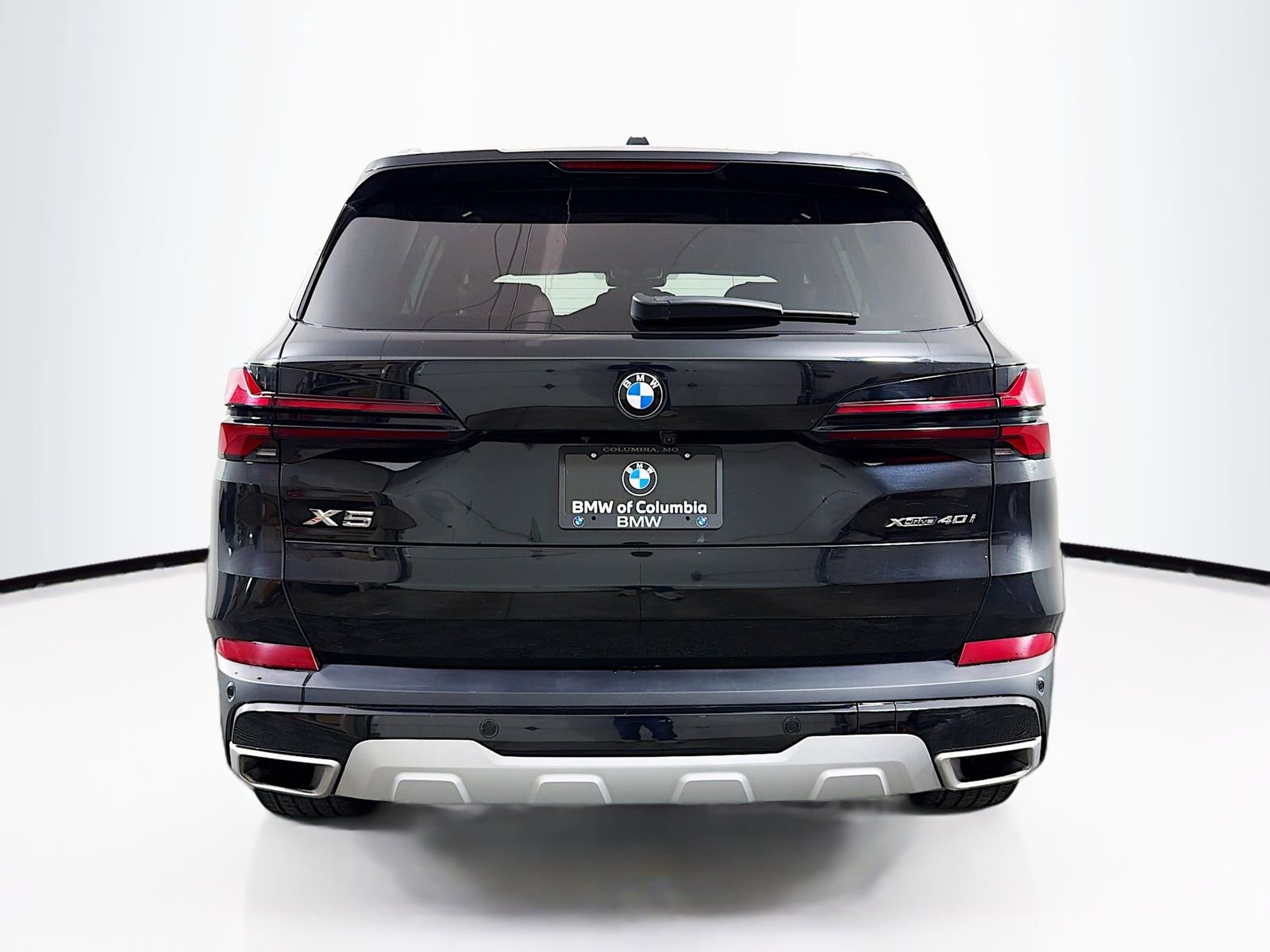 Used 2026 BMW X5 xDrive40i w/ Climate Comfort Package image 6