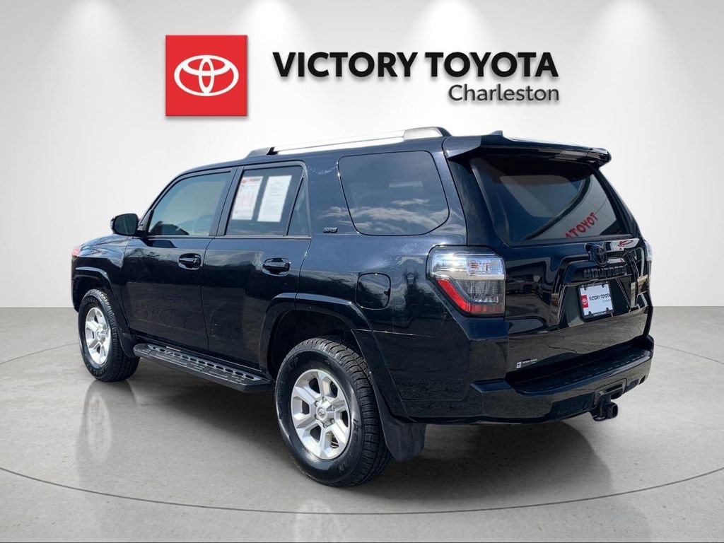 Used 2022 Toyota 4Runner SR5 image 3