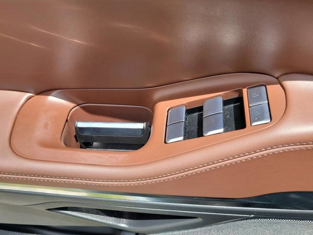 Used 2025 Lincoln Navigator Reserve AWD/4WD image 17