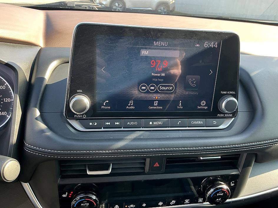 Certified 2023 Nissan Rogue SV w/ SV Premium B Package image 16