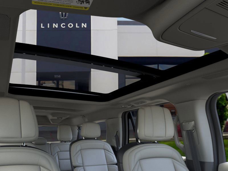 New 2025 Lincoln Navigator L Reserve image 22