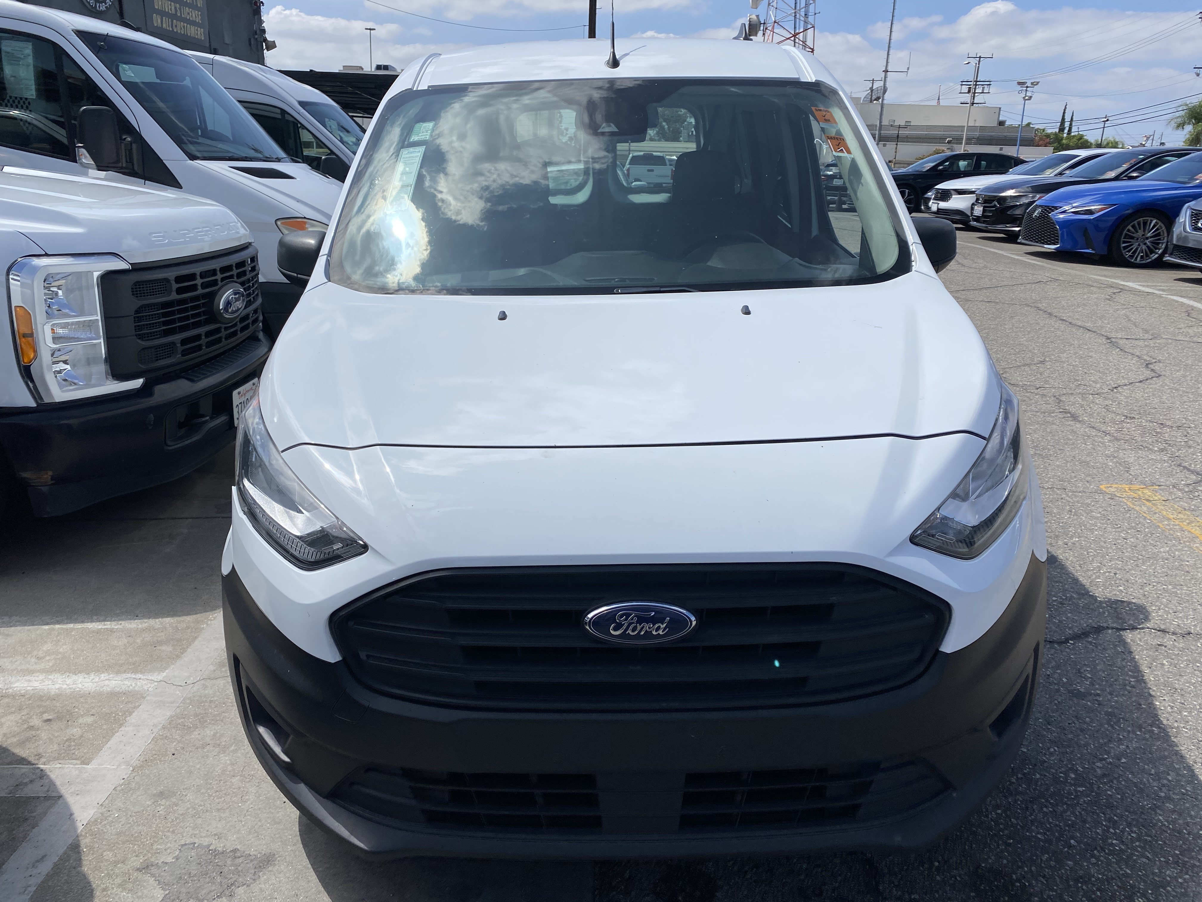 Used 2023 Ford Transit Connect XL FWD image 3