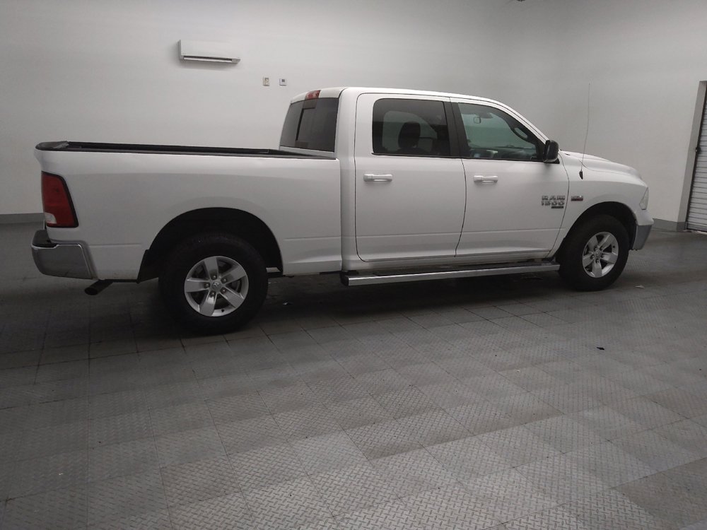 Used 2019 RAM 1500 Classic SLT AWD/4WD image 10