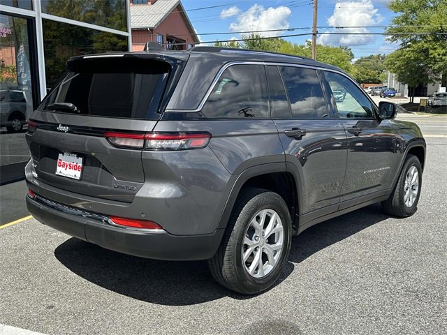 Used 2024 Jeep Grand Cherokee Limited image 36