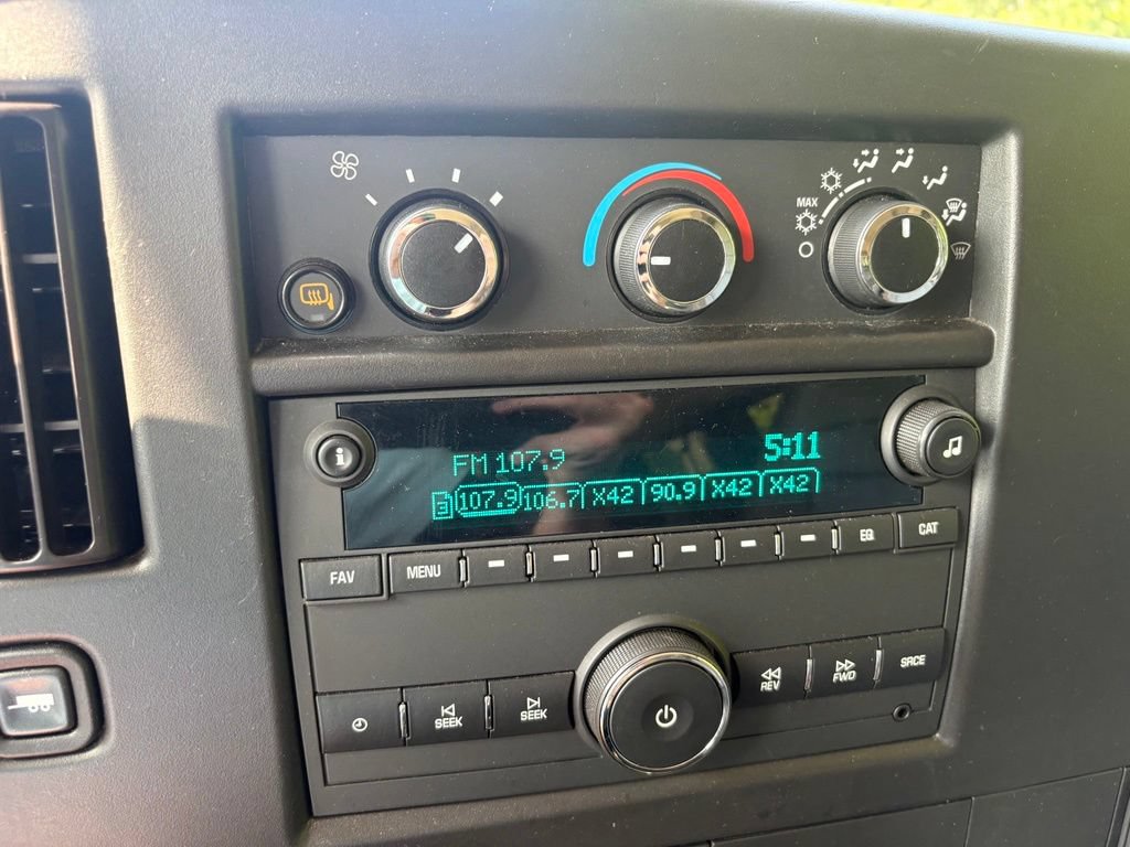 Used 2023 Chevrolet Express 3500 LS RWD image 23