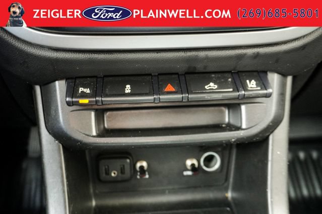 Used 2022 Chevrolet Colorado LT w/ Fleet Safety Package RWD image 17