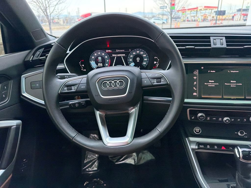 Used 2024 Audi Q3 2.0T Premium w/ Convenience Package image 13