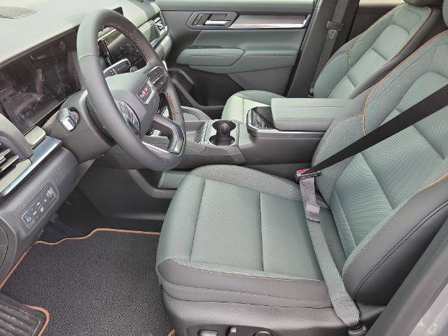 New 2026 GMC Terrain AT4 w/ Technology Package II image 10