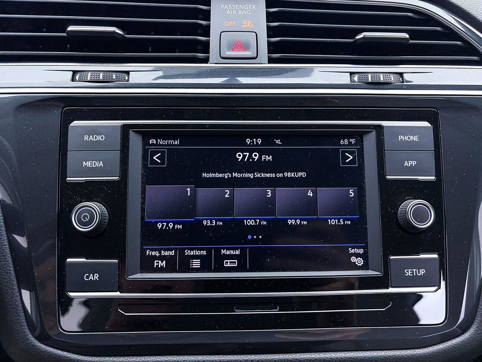 Used 2019 Volkswagen Tiguan S AWD/4WD image 22