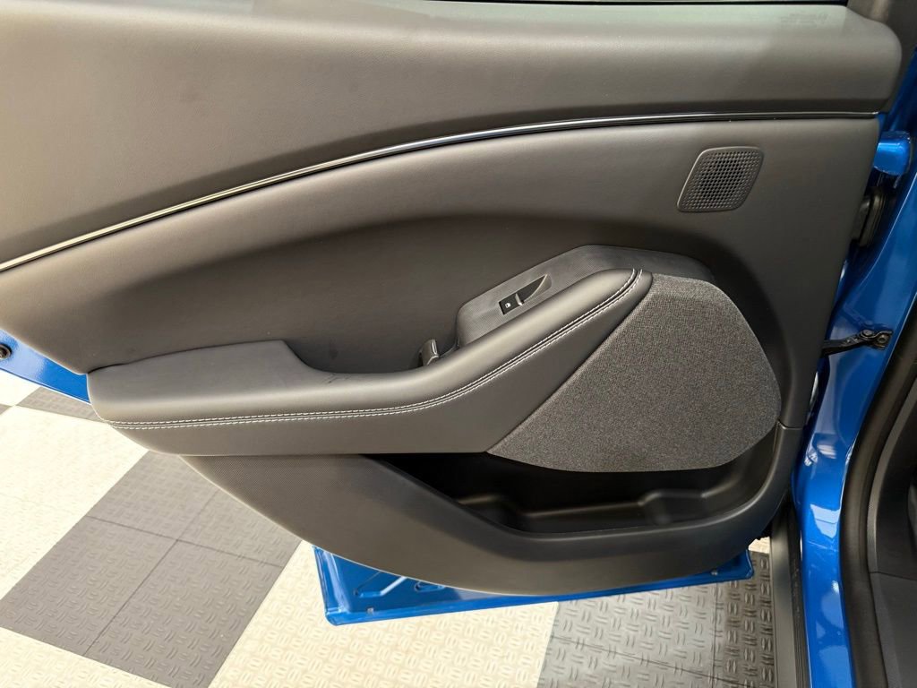 New 2025 Ford Mustang Mach-E Premium image 17