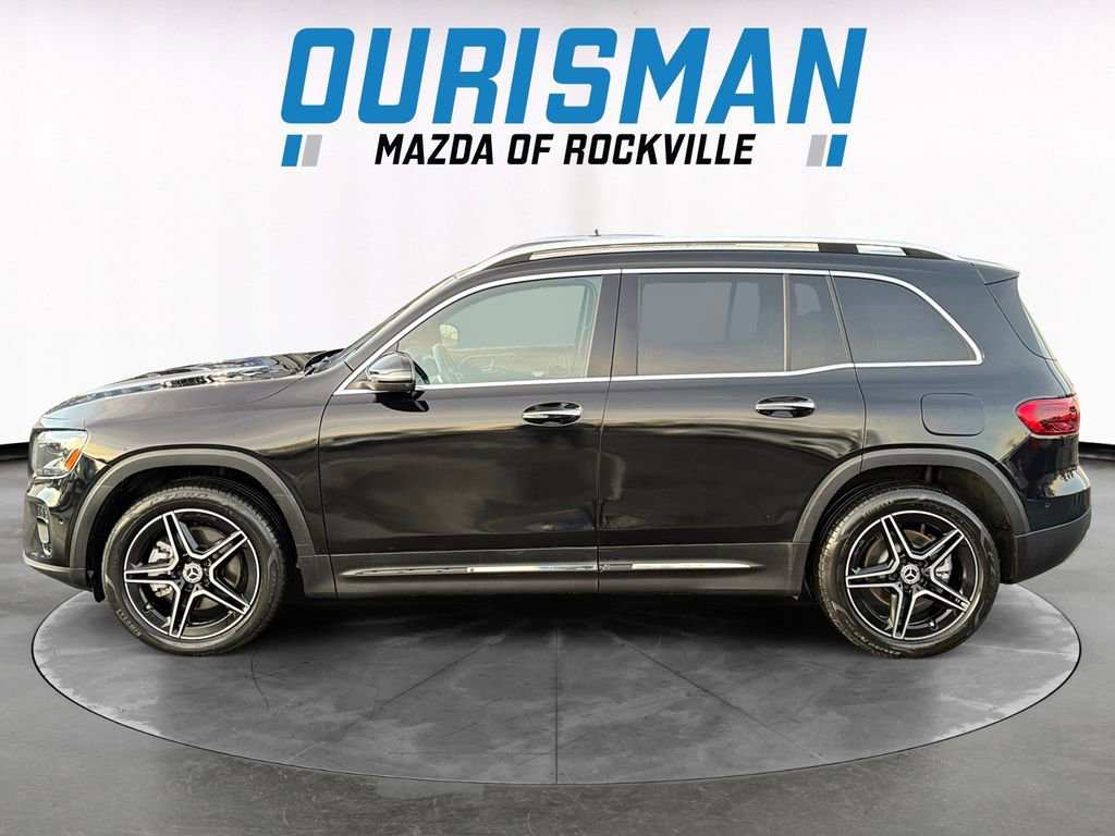 Used 2024 Mercedes-Benz GLB 250 image 3