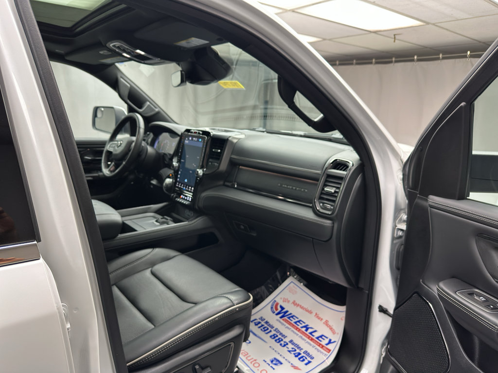 Used 2023 RAM 1500 Limited AWD/4WD image 29