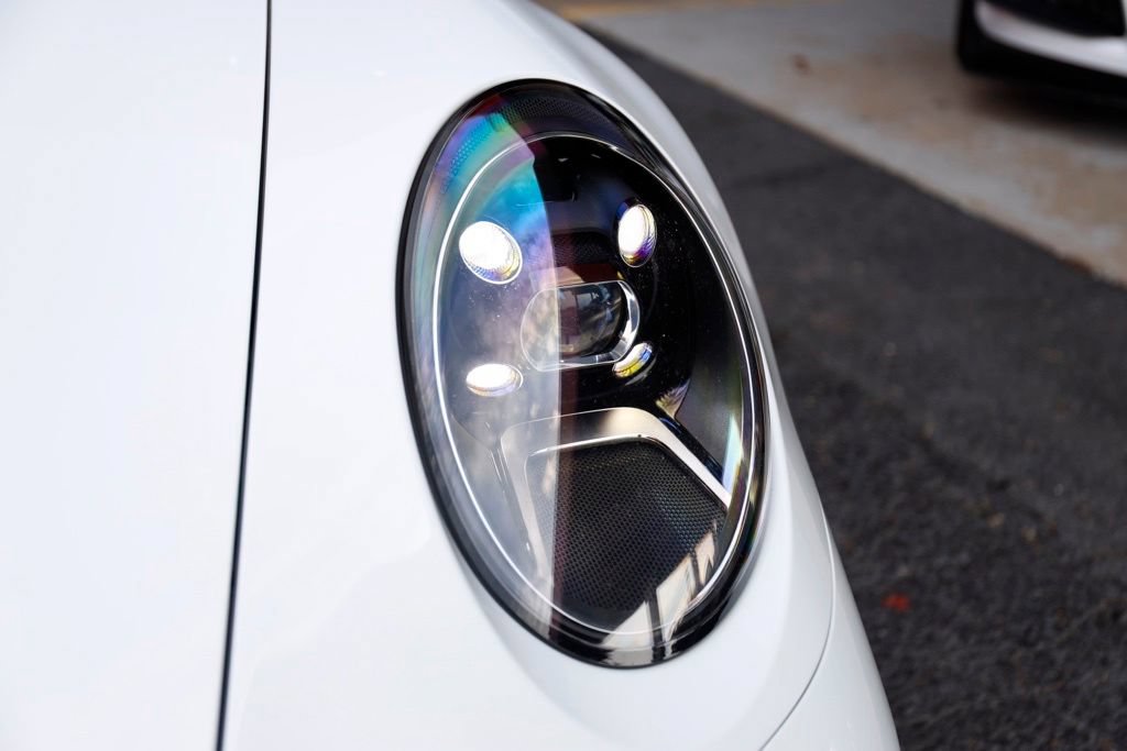 Used 2020 Porsche 911 Carrera RWD image 7