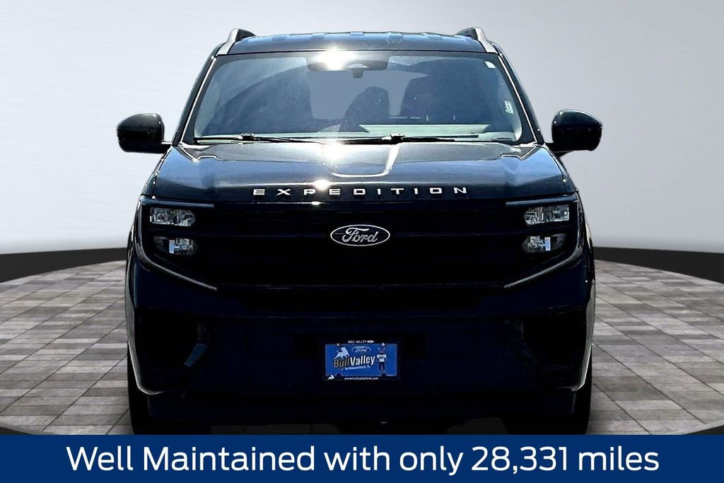 Used 2025 Ford Expedition Active image 2