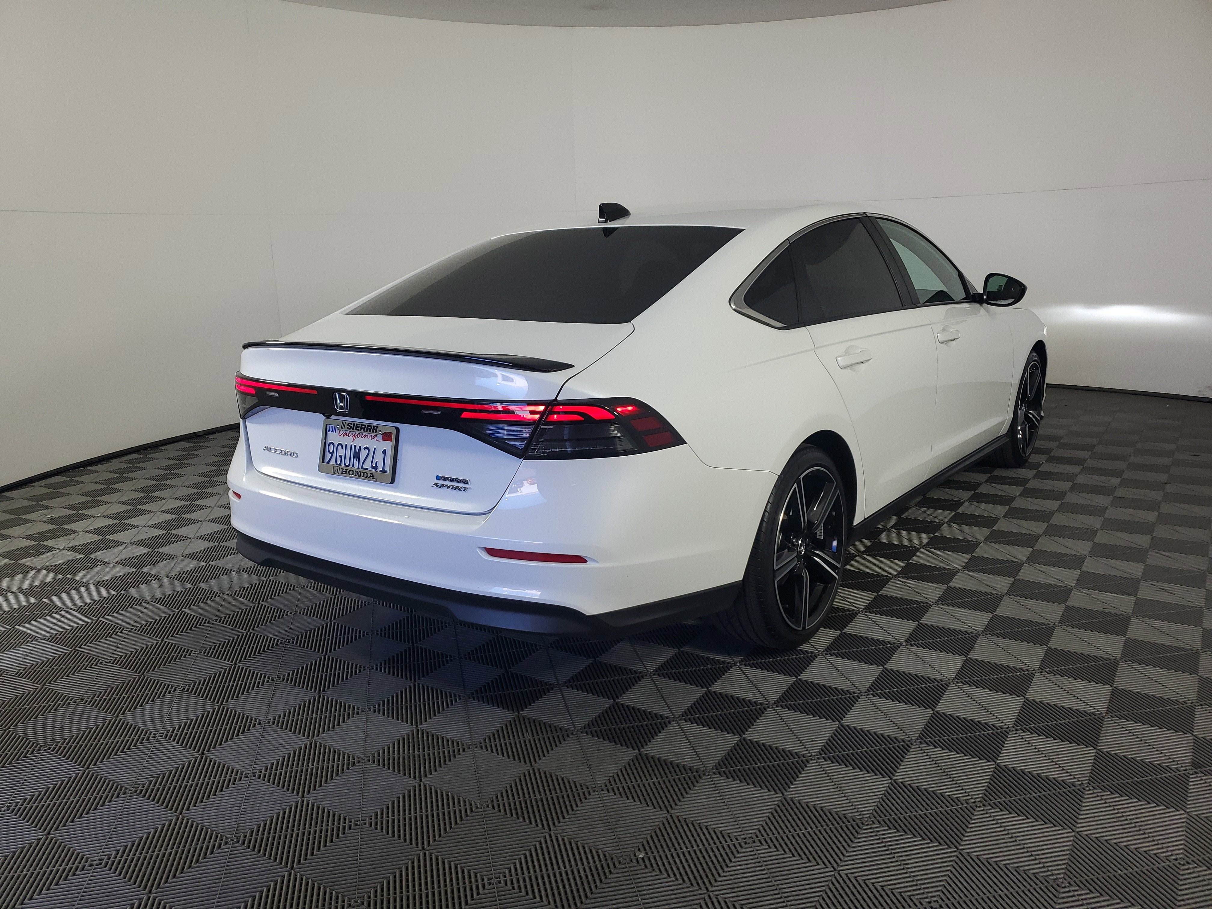 Certified 2023 Honda Accord Sport image 4