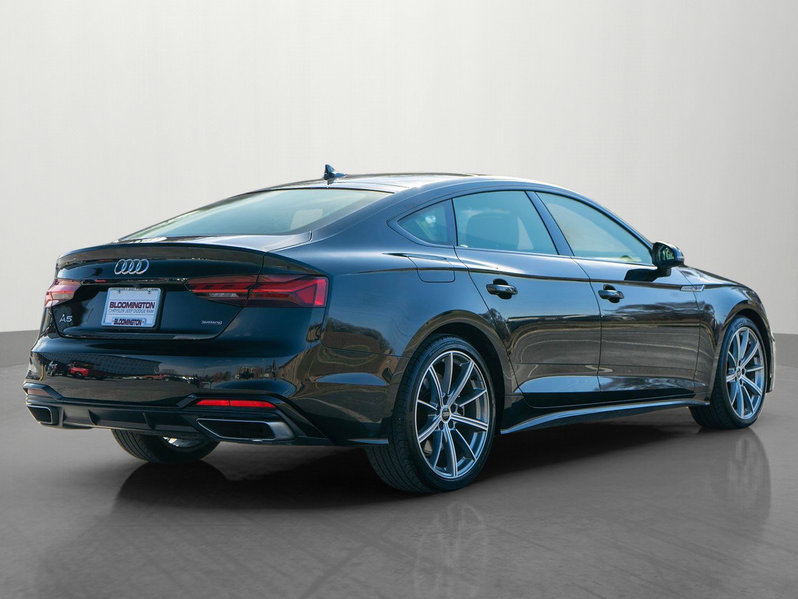 Used 2025 Audi A5 2.0T Premium Plus image 7