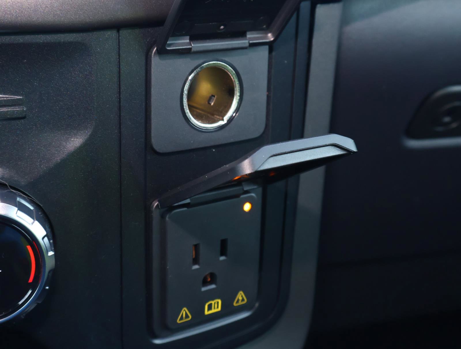 Used 2024 Ford F150 XLT w/ Equipment Group 302A MID image 30