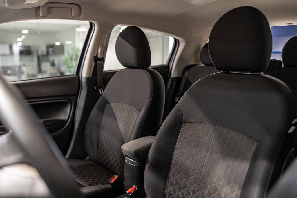 Used 2024 Mitsubishi Mirage ES image 17