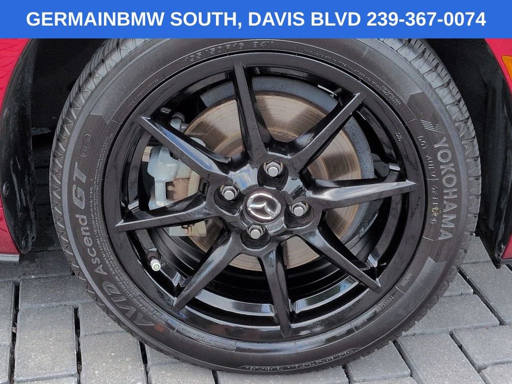 Used 2021 MAZDA MX-5 Miata Sport RWD image 12