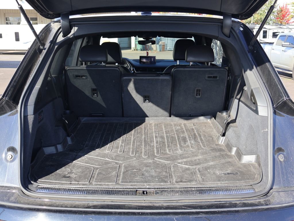 Used 2017 Audi Q7 3.0T Premium Plus image 6