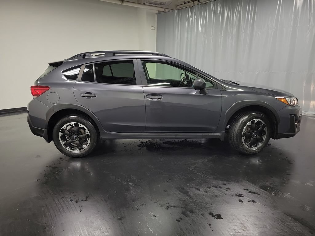 Used 2021 Subaru Crosstrek 2.0i Premium w/ Moonroof Package AWD/4WD image 9