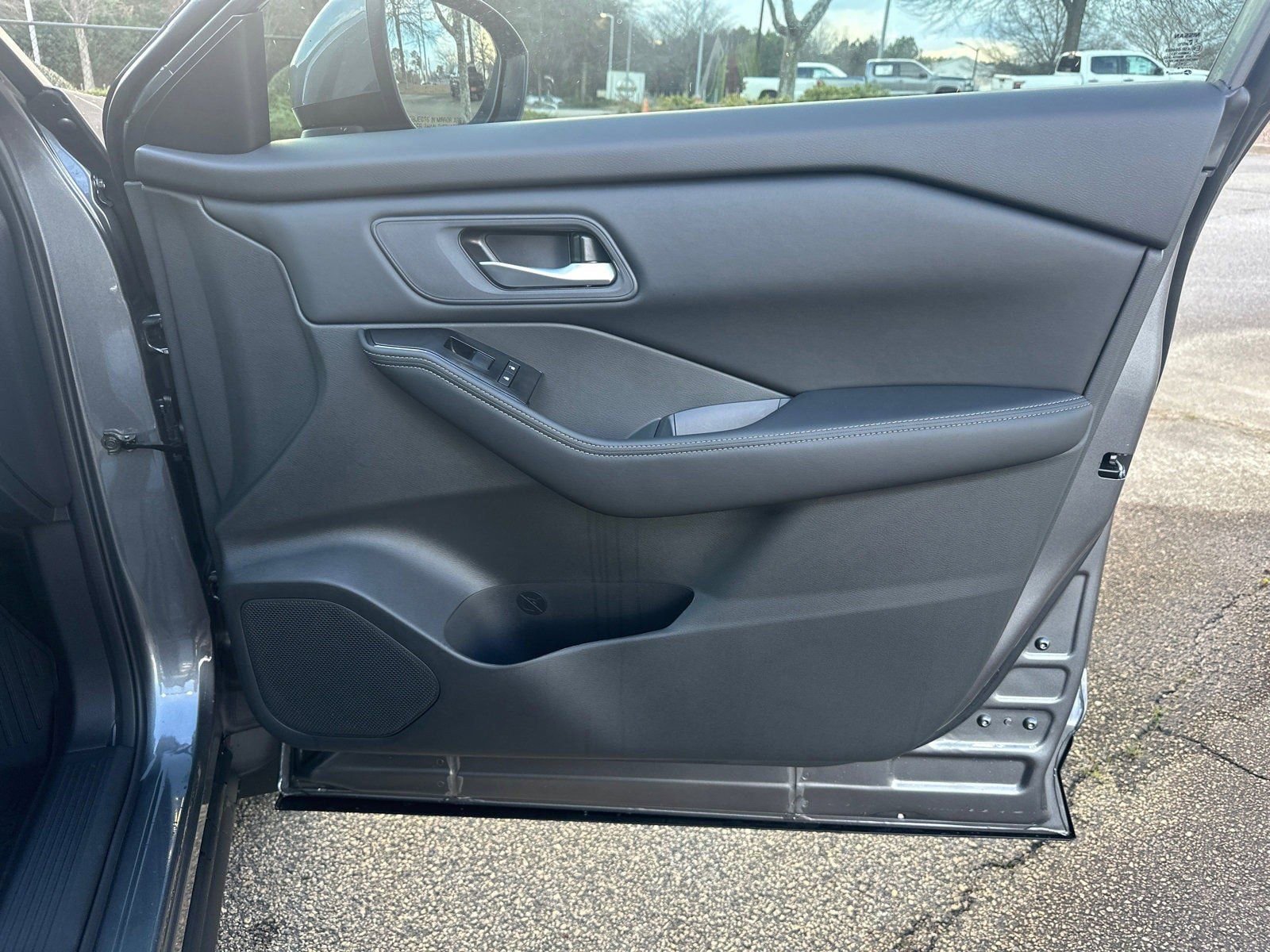 New 2026 Nissan Rogue SV image 14