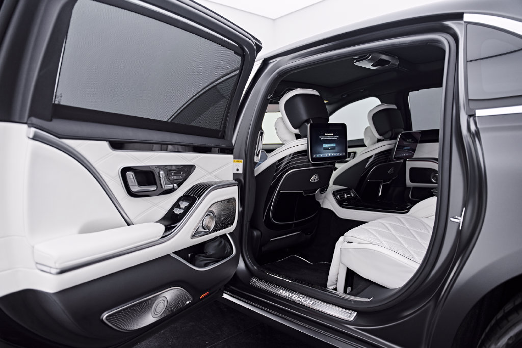 Used 2026 Mercedes-Benz Maybach S 580 4MATIC image 30