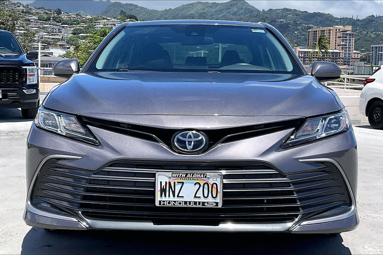 Used 2022 Toyota Camry LE FWD image 6