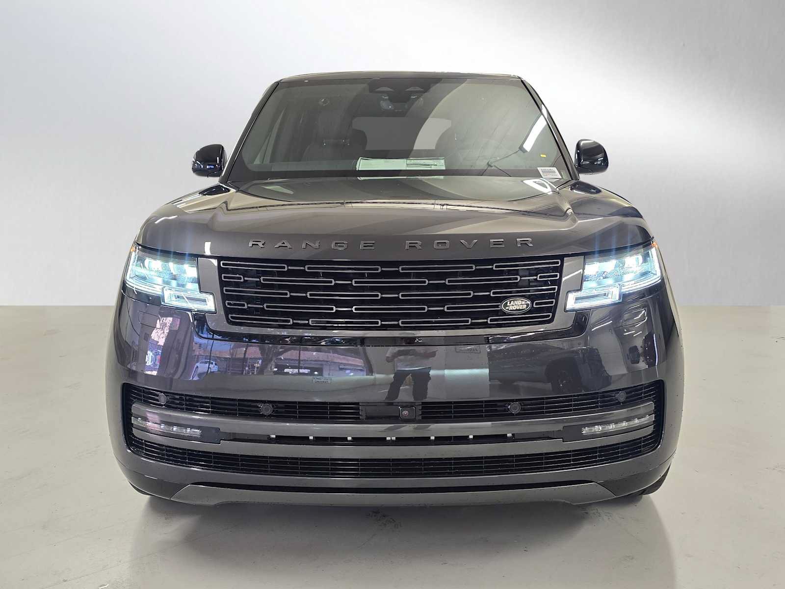 New 2026 Land Rover Range Rover SE AWD/4WD image 8