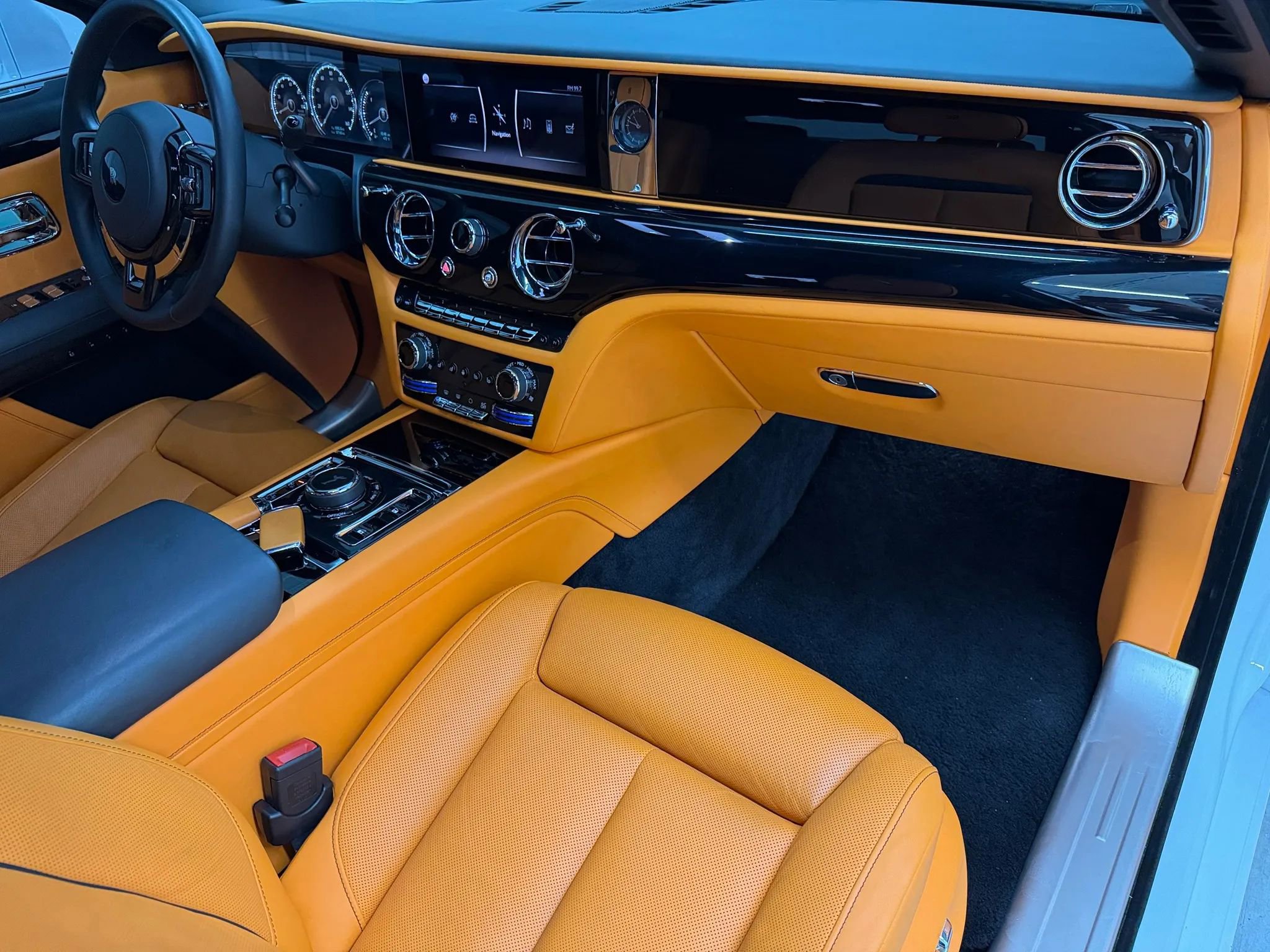 Used 2022 Rolls-Royce Ghost AWD/4WD image 10