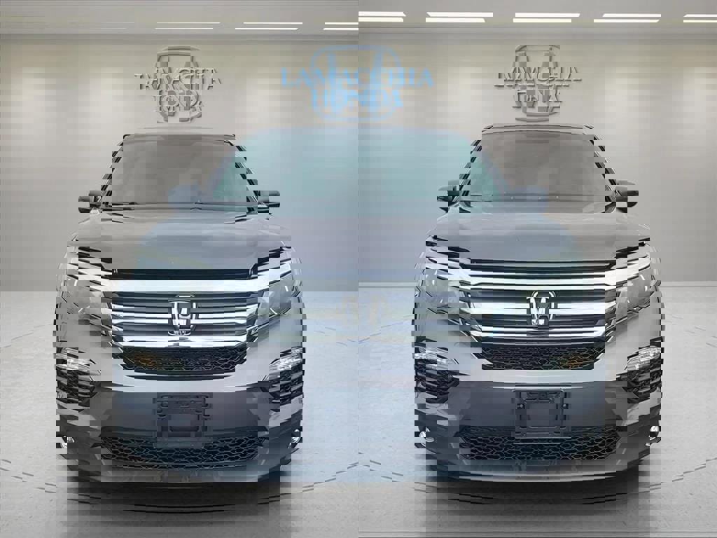 Used 2017 Honda Pilot EX image 8