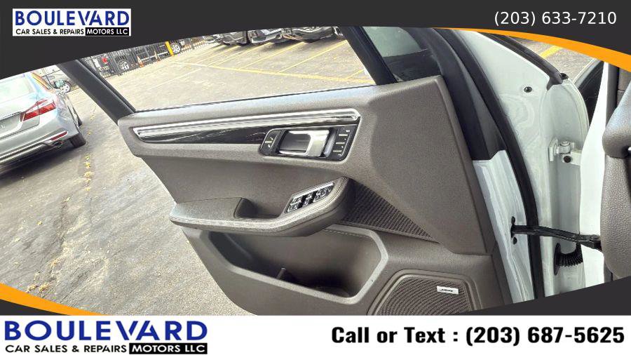 Used 2017 Porsche Macan S image 24