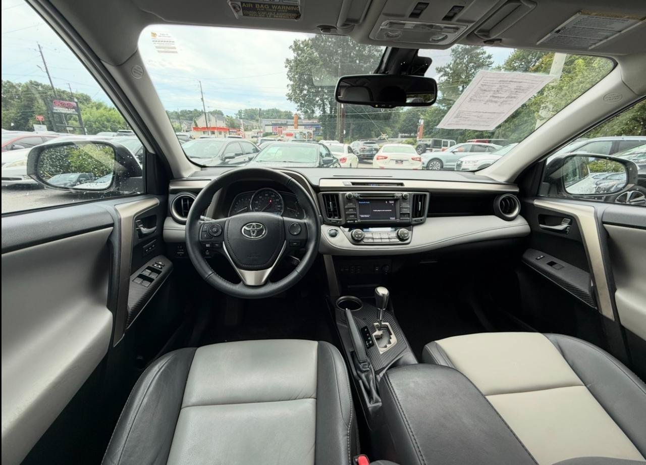 Used 2015 Toyota RAV4 Limited w/ Technology Package FWD image 2
