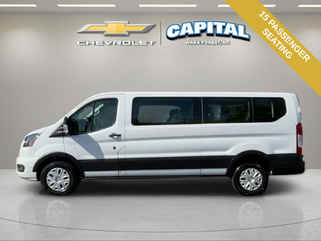Used 2025 Ford Transit 350 XLT RWD image 3
