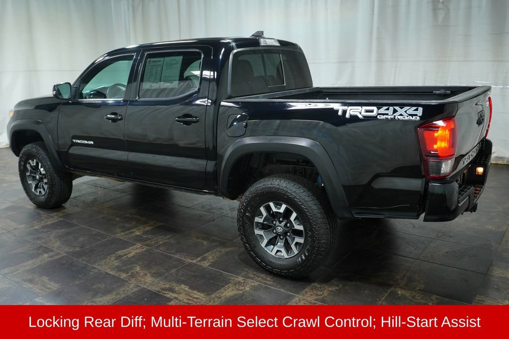 Used 2018 Toyota Tacoma TRD Off-Road w/ Technology Package AWD/4WD image 7